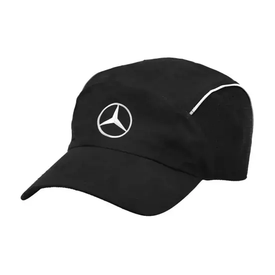 GORRA NEGRA / MERCEDES BENZ