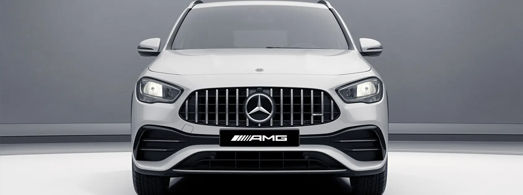 GLA 250 4MATIC gallery image