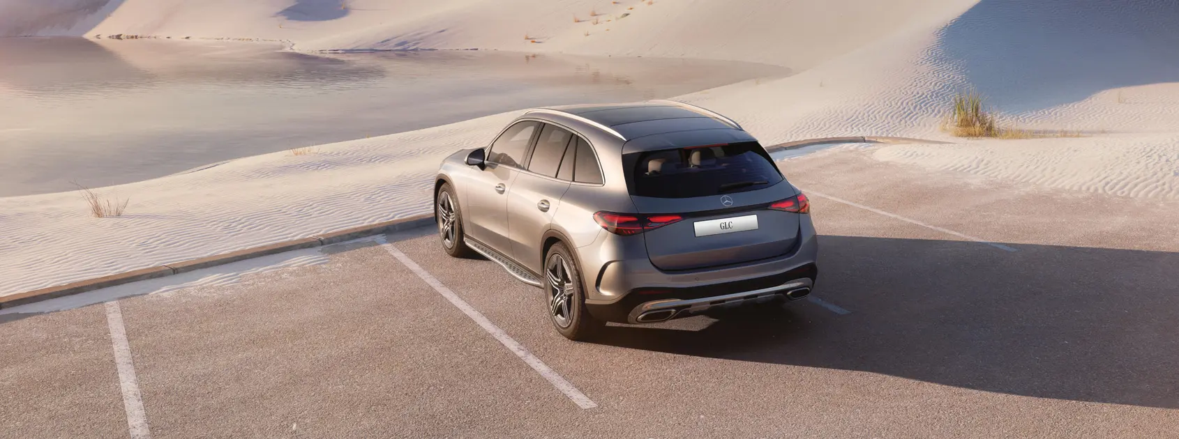 GLC 300 4MATIC gallery image