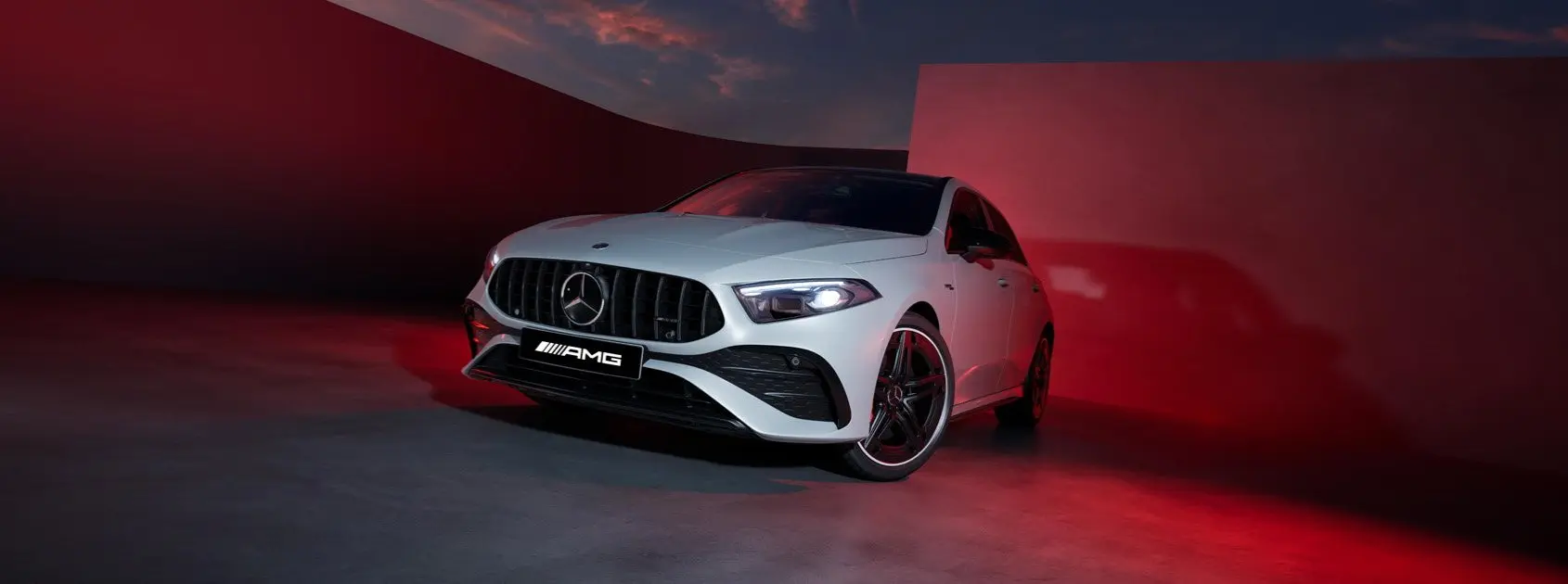 Mercedes-AMG A45S 4MATIC gallery image